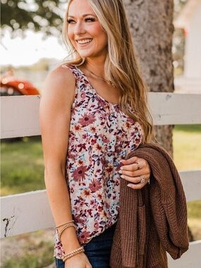 🌺PULSE SEEING THE BEAUTY FLORAL TANK TOP- MAUVE